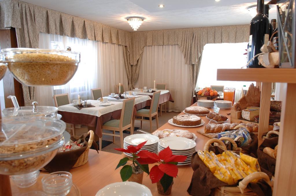 Cimon Dolomites Hotel Predazzo Luaran gambar